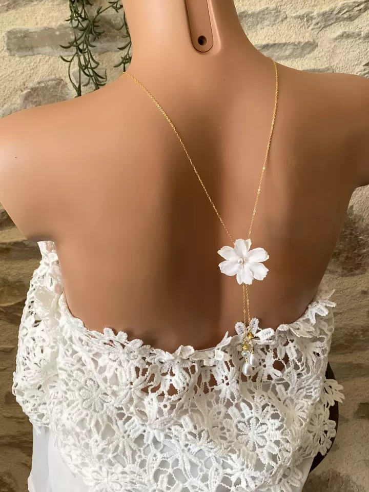 Collier de dos mariée Délice de Soie Collier de dos mariée Délice de Soie