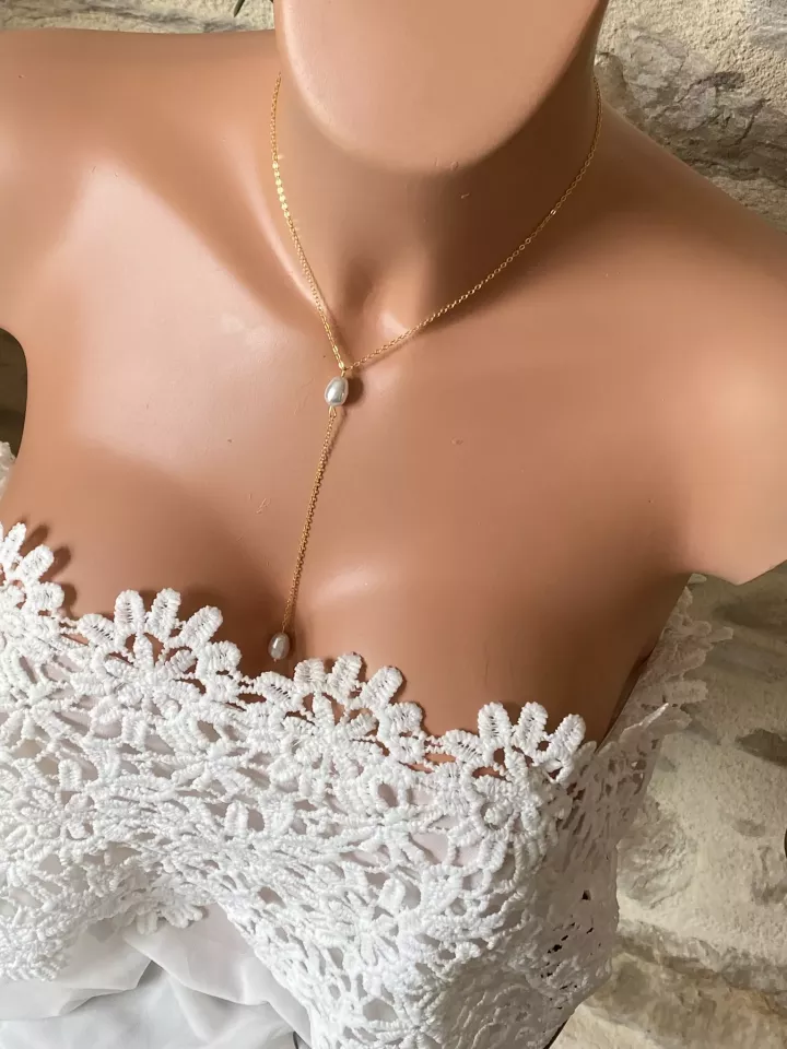 Collier Mariée Ligne d’Élégance Collier Mariée Ligne d’Élégance