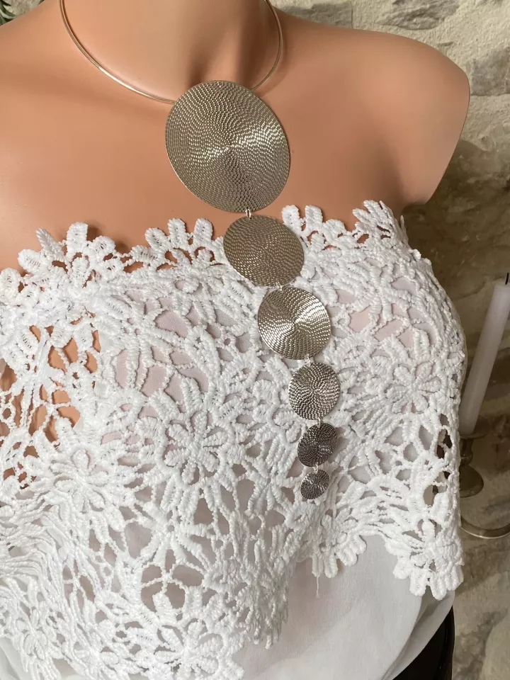 Collier Ondes Argentées géométrique XXL – cercles design tombants, bijou moderne