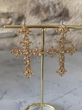 Boucles d’oreilles XXL Cassia – Croix dorées oversize tendance & look couture