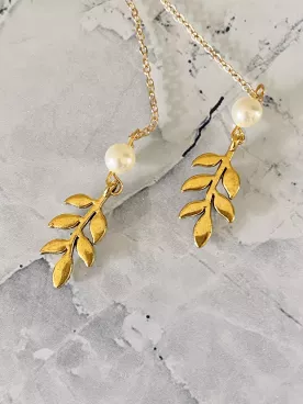 Collier de Mariée Feuillage d’Or – Laiton Doré & Perles Nacrées Swarovski