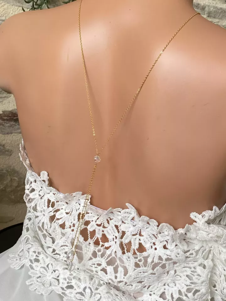 Collier de Dos Mariée Zélina – Gouttes de Cristal Swarovski en Doré, Argenté ou Gold Rose Collier de Dos Mariée Zélina – Gouttes de Cristal Swarovski en Doré, Argenté ou Gold Rose