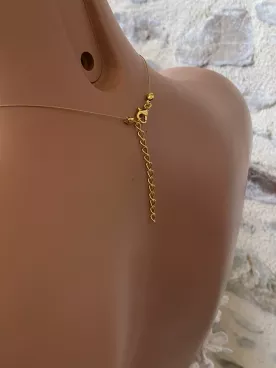 Collier Mariée Gaïa – Ras-du-Cou Câble Doré & Grosse Perle Nacrée | Design Minimaliste & Élégant