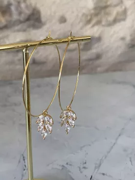 Boucles d’oreilles Noémie créoles feuillage zirconium
