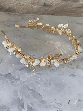 Serre-tête Lolita mariée feuillage doré avec perles nacrées et strass – Couronne fine et élégante – coiffure mariage