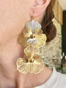 Solandra – Boucles d’oreilles fleurs dorées XXL