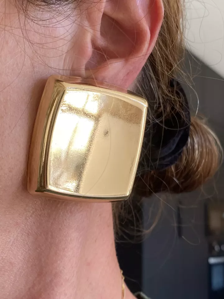Boucles d’oreilles carrées dorées XXL – Bijoux femme vintage chic oversize tendance