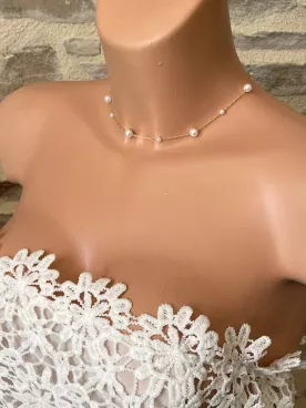 Collier ras de cou mariée Flora – Perles nacrées & chute de dos élégante pour robe dos nu