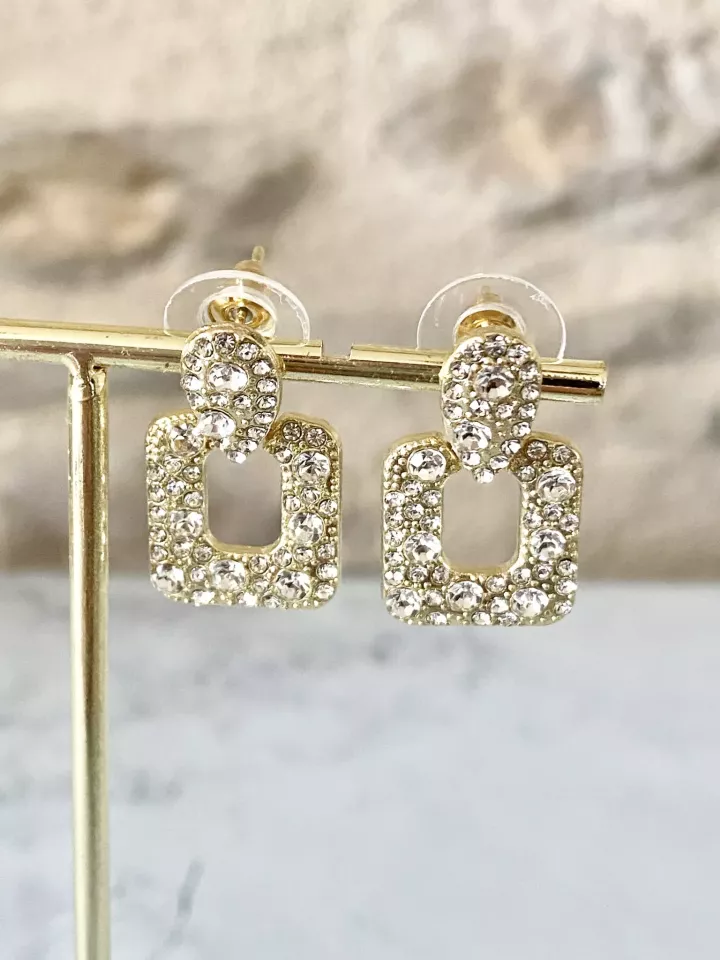 Boucles d’oreilles mariée – Carré tombant en strass, thème Élégance & Princesse Boucles d’oreilles mariée – Carré tombant en strass, thème Élégance & Princesse