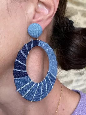 Boucles d’oreilles oversize en jean – Rond ouvert XXL, tendance été et vacances