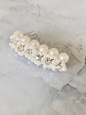 Peigne de mariée – Perles nacrées et strass argentés pour coiffure élégante