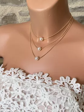 Collier mariée – 3 rangs métal doré avec 3 perles nacrées, élégant et raffiné