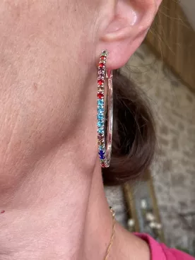 Créoles colorées tendance – Bijoux femme dynamique, soirée, mariage, cadeau