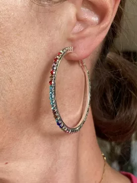 Créoles colorées tendance – Bijoux femme dynamique, soirée, mariage, cadeau