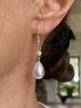 Ivory - Boucles d’oreilles de mariée pendantes avec perle goutte nacrée et cristal Swarovski, bijou raffiné
