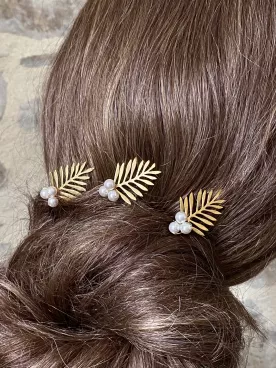 Feuilline - Pics à cheveux de mariée  – Lot de 3 feuilles dorées & perles nacrées Swarovski, coiffure mariage bohème et romantiq