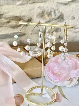 Zoé – Créoles Dorées Mariée avec Perles Nacrées & Cristal Swarovski, Boucles d’Oreilles Élégantes, Bijou Fait Main