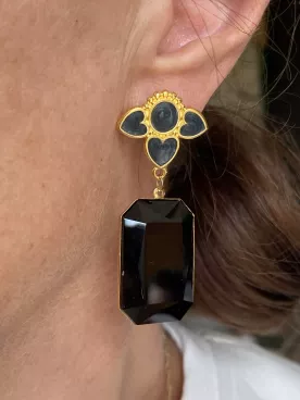 Éclipse Noire - Boucles d’oreilles noires nacrées – Clous 20 mm en résine époxy, doré à l’or fin