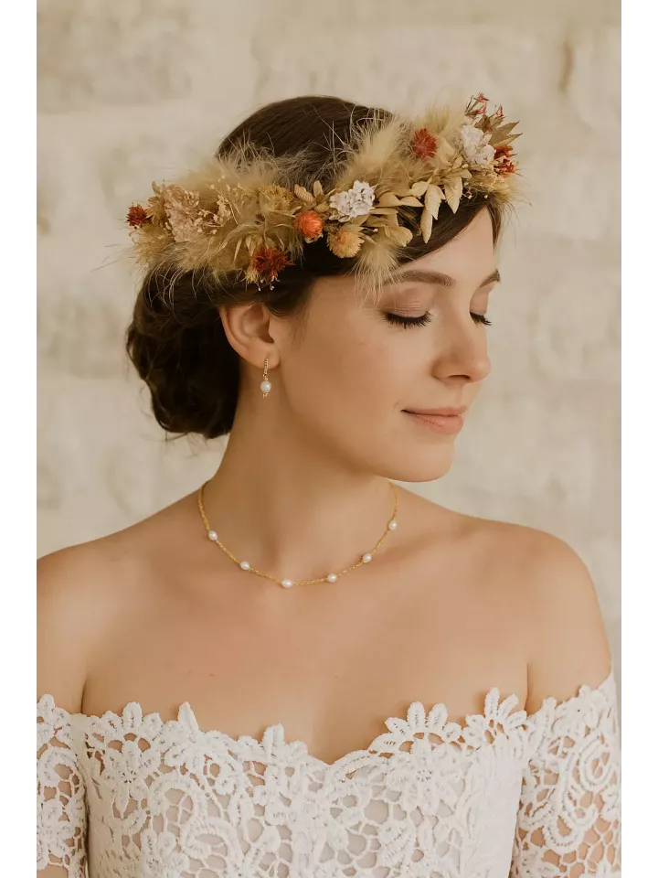 Élise-Collier Mariée – Chaine Dorée & Perles d’Eau Douce | Ras-du-Cou Minimaliste | Mariage Bohème Chic