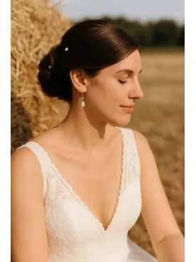 Ivory - Boucles d’oreilles de mariée pendantes avec perle goutte nacrée et cristal Swarovski, bijou raffiné