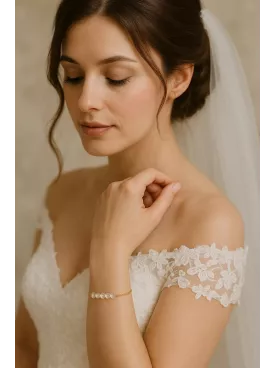 Olivia - Bracelet mariage délicat 6 perles Swarovski nacrées – Bijou de mariée fin et raffiné – Bracelet minimaliste