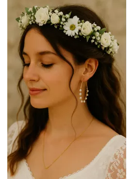 Zoé – Créoles Dorées Mariée avec Perles Nacrées & Cristal Swarovski, Boucles d’Oreilles Élégantes, Bijou Fait Main