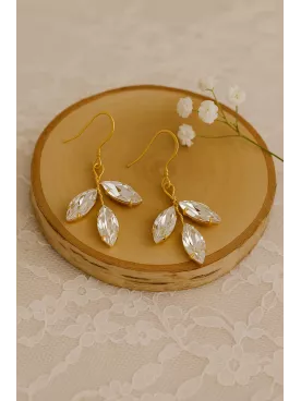 Éclats Cristallins – Boucles d’oreilles mariage en cristal Swarovski, 3 navettes serties, bijou bohème pour mariée