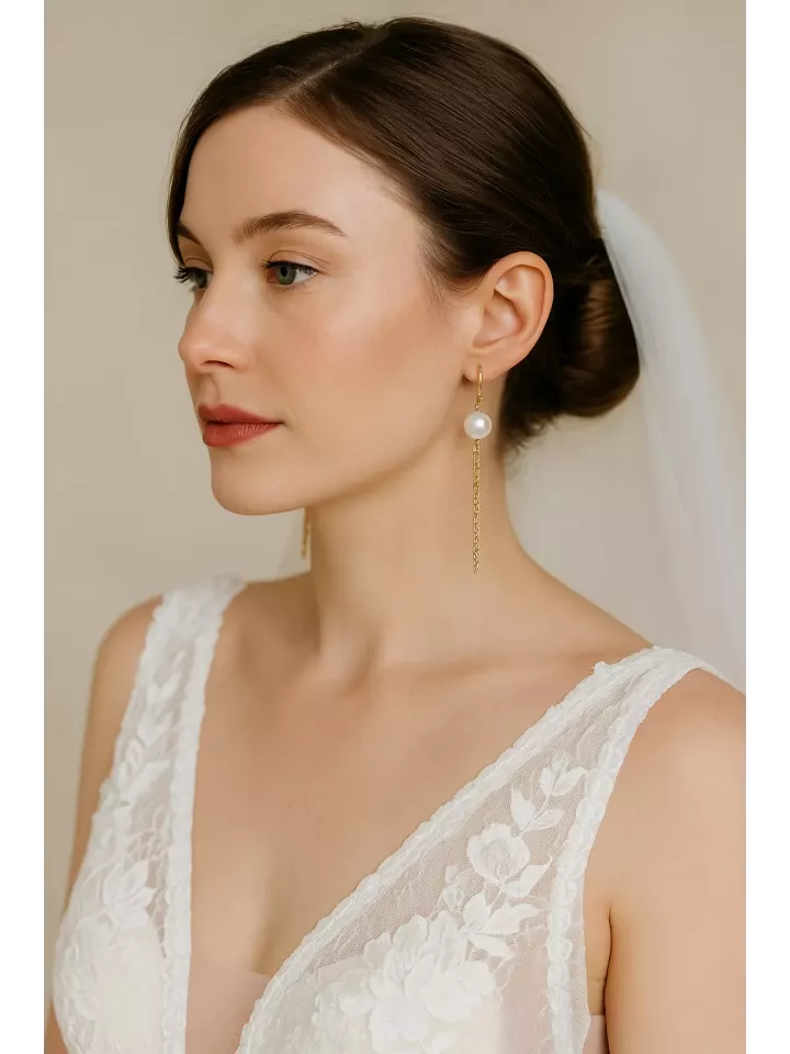 Mélancolia – Boucles d’oreilles mariée en acier inox, chaîne délicate et perles nacrées Swarovski 10 mm