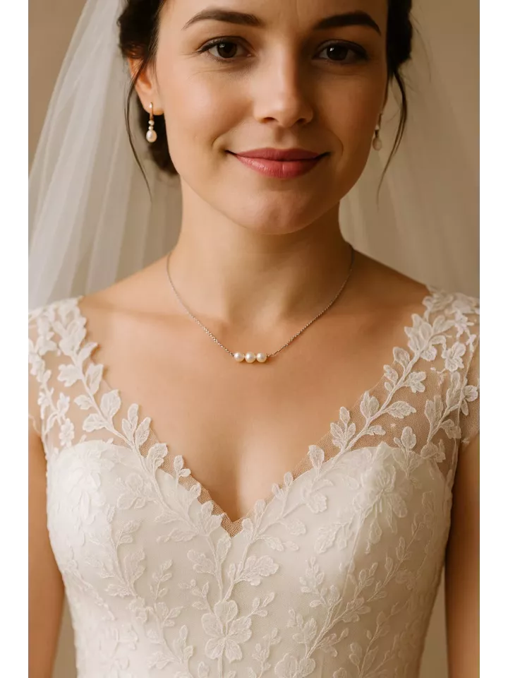 Yggdrasil– Collier de mariée ras de cou avec perle Swarovski, bijou fin et chic pour mariage Yggdrasil– Collier de mariée ras de cou avec perle Swarovski, bijou fin et chic pour mariage