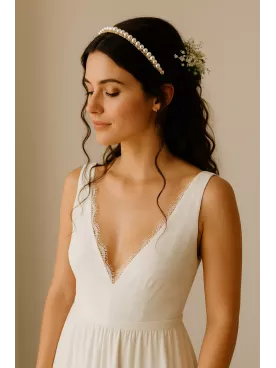 Diane – Serre-tête de mariée en perles nacrées dorées, bijou bohème chic fait main