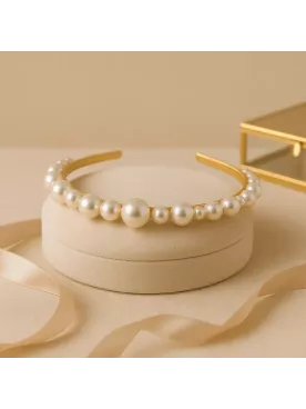 Vosges – Serre-tête de Mariée en Perles Nacrées Swarovski, Élégance et Raffinement