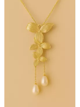 Mjøsa – Collier de mariée en fleurs dorées et perles nacrées