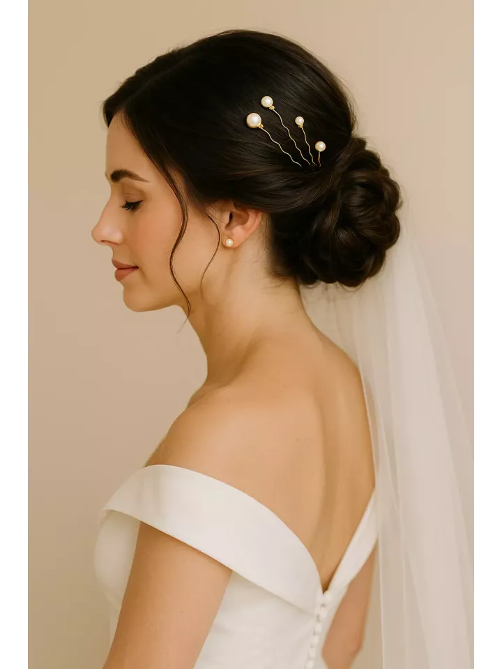 Arcturus – Pic à cheveux de mariée orné de 4 perles nacrées Swarovski Arcturus – Pic à cheveux de mariée orné de 4 perles nacrées Swarovski