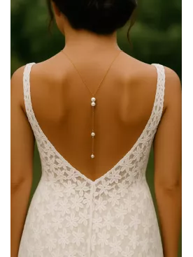 Aldébaran - collier de dos pour robe dos nu  Chaîne : acier inoxydable doré, argenté ou gold rose  Propriétés : hypoallergénique