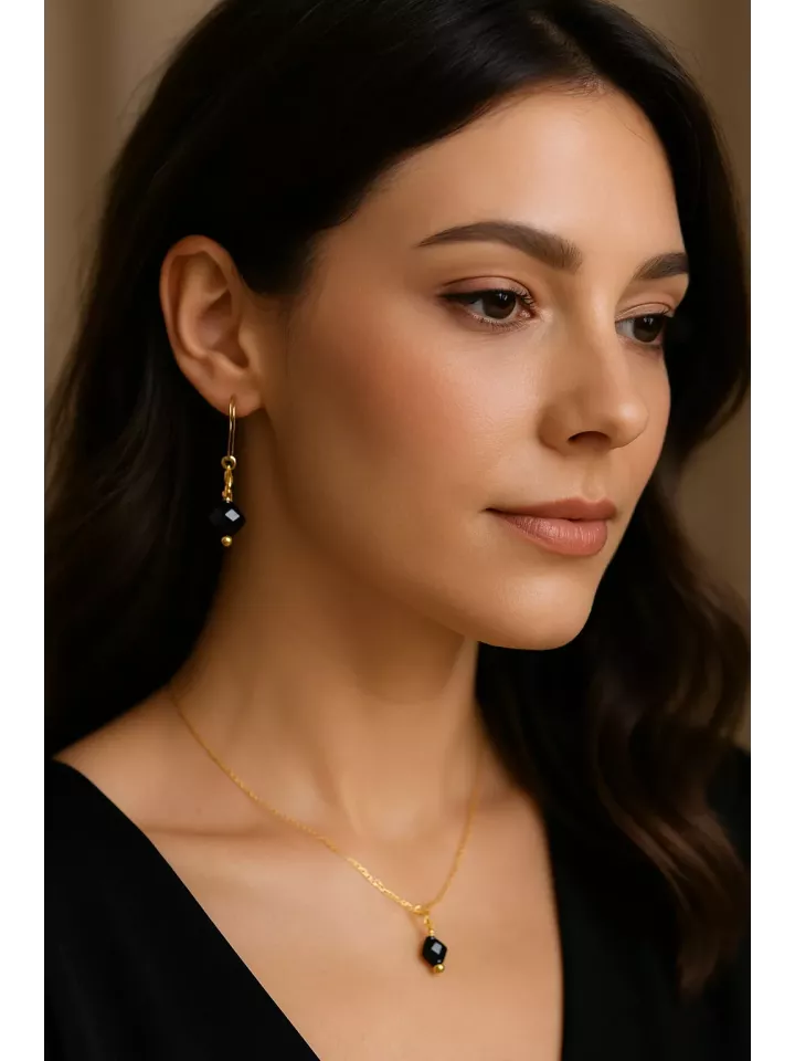 Paris – Collier doré & cristal noir | Cadeau élégant pour témoin, maman ou soirée chic