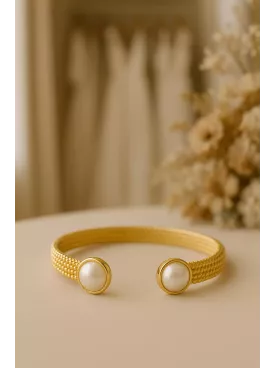 Tahaa - Bracelet Mariée  Doré à l’Or Fin avec Cabochons Nacrés 8 mm – Ivoire ou Blanc