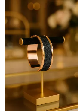 Eurydice – Bracelet mariée ou soirée en laiton doré rose 15 mm avec rebord courbé | Ruban pailleté imitation cuir Blue/Black