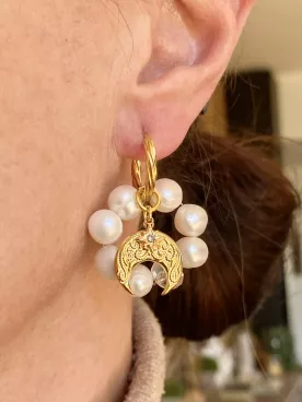 Boucles Soleil & Lune Perlé – Duo Asymétrique Doré– Parfait pour Témoins & Invités