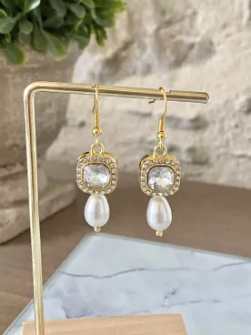 Golden Square - Boucles d’oreilles crochet Cabochon oxyde de zirconium & Goutte Nacrée, Mariage Romantique