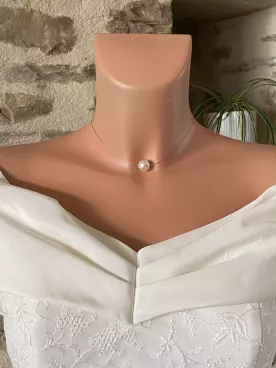 Gaïa-Collier Mariée – Ras-du-Cou Câble Doré & Grosse Perle Nacrée | Design Minimaliste & Élégant
