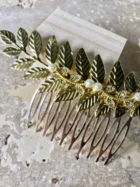 Peigne Reine des Bois – Accessoire de mariée doré avec feuilles et perles