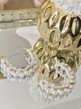 Créoles Luma – Boucles d’oreilles de mariée dorées et perles nacrées