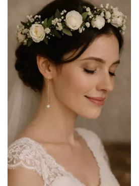 Magnolia- Boucles d'oreilles de mariée style minimaliste avec chaine fine et perle nacrée, pendantes - bijoux mariage