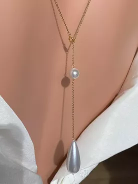 Auralis – Collier de dos mariage doré et perles nacrées, bijou délicat pour robe dos nu