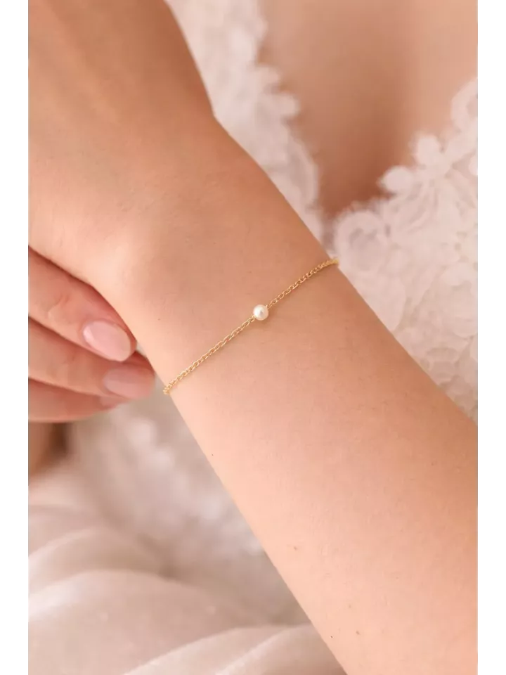 Bracelet Mariée Minimaliste Perle Nacrée Fine – Chaîne Dorée Ajustable