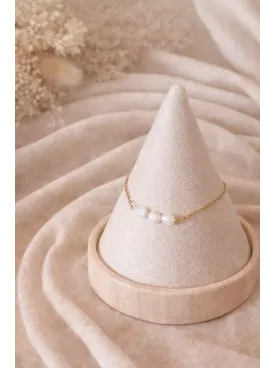 Bracelet Mariée 3 Perles Fines – Chaîne dorée Délicate pour Mariage- Trío de Luz
