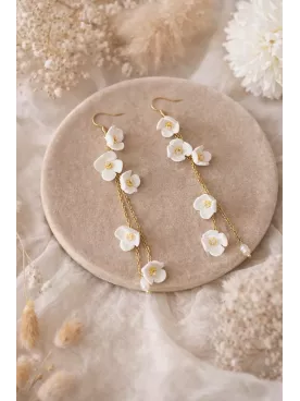 Boucles d’Oreilles Longues en Perles Naturelles – Bijou de Mariée Élégant et Raffiné I Lluvia de Perlas