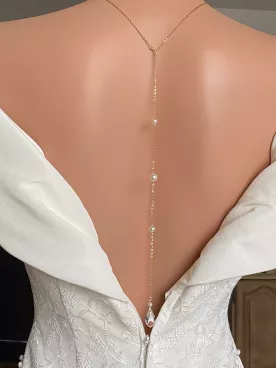 Collier de Dos Mariée Perles Blanches – Bijou de Mariage Élégant-Primavera