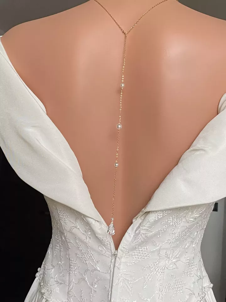 Collier de Dos Mariée Perles Blanches – Bijou de Mariage Élégant-Primavera