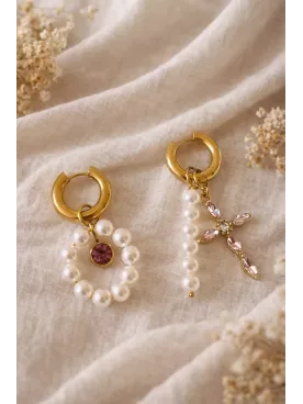 Boucles d’oreilles asymétriques dorées perles et croix cristaux rose – Créoles élégantes mariage bohème chic